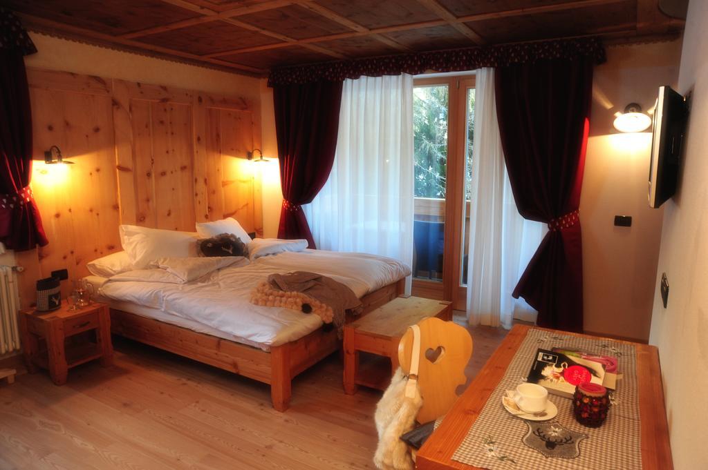 Chalet Alpenrose Bio Wellness Naturhotel Коголо Екстериор снимка